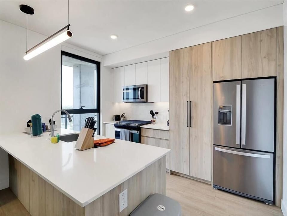 Downtown Phoenix Phoenix 2 Bedroom Kitchen