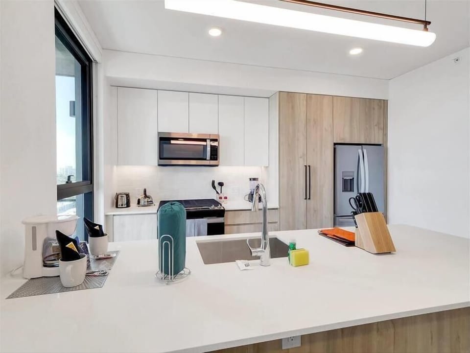 Downtown Phoenix Phoenix 2 Bedroom Kitchen