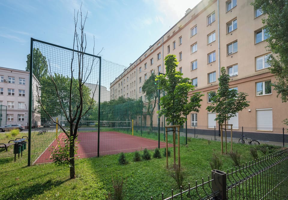 Sport court