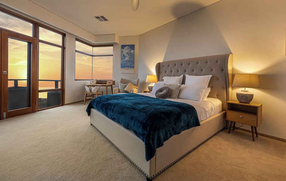 Bedroom with high-quality linen and supportive mattres