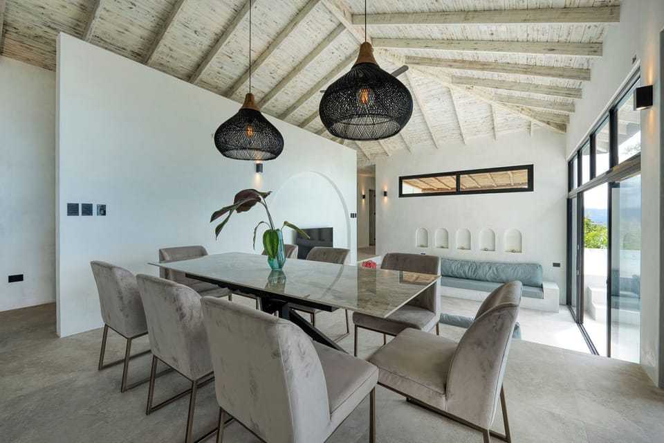 Dining room table