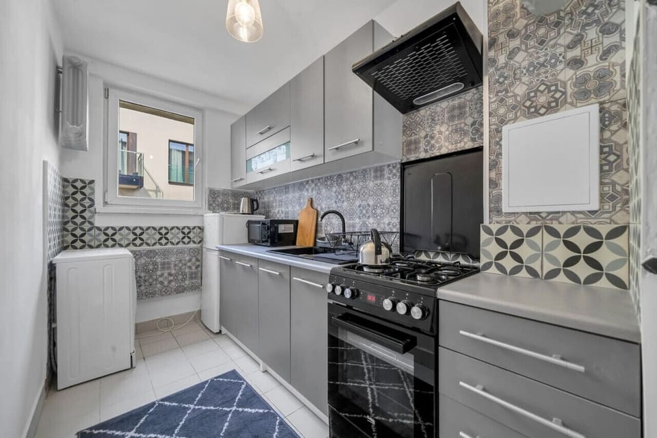 Fully Equipped Kitchen | Book Now with RENTUJEMY