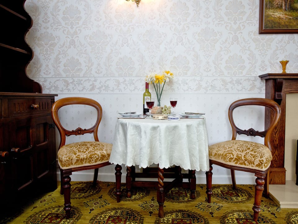 Dining Area | Protea Garden Apartment - Protea, Torquay