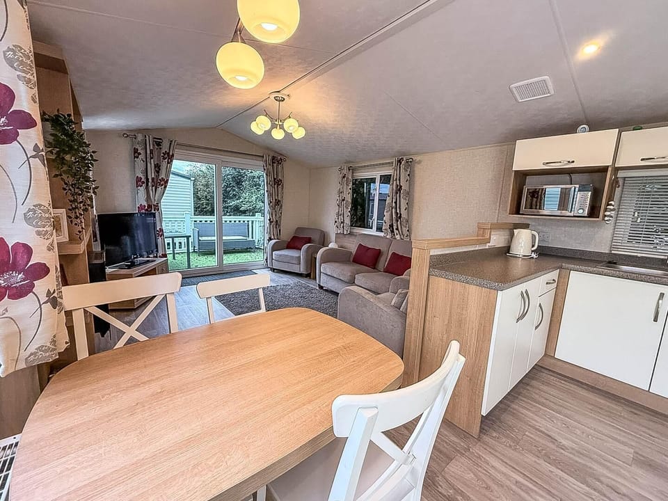 Your next caravan holiday begins the moment you set the table in your welcoming kitchen.