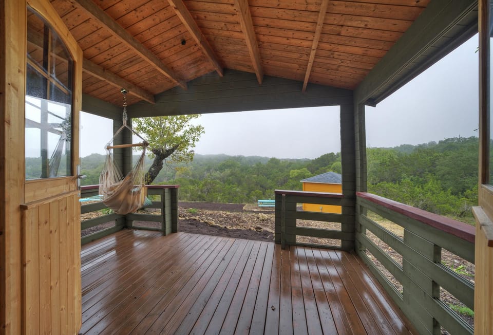 Porch with two swings