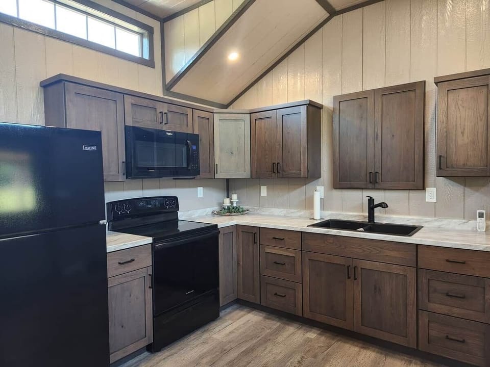 Full Kitchen