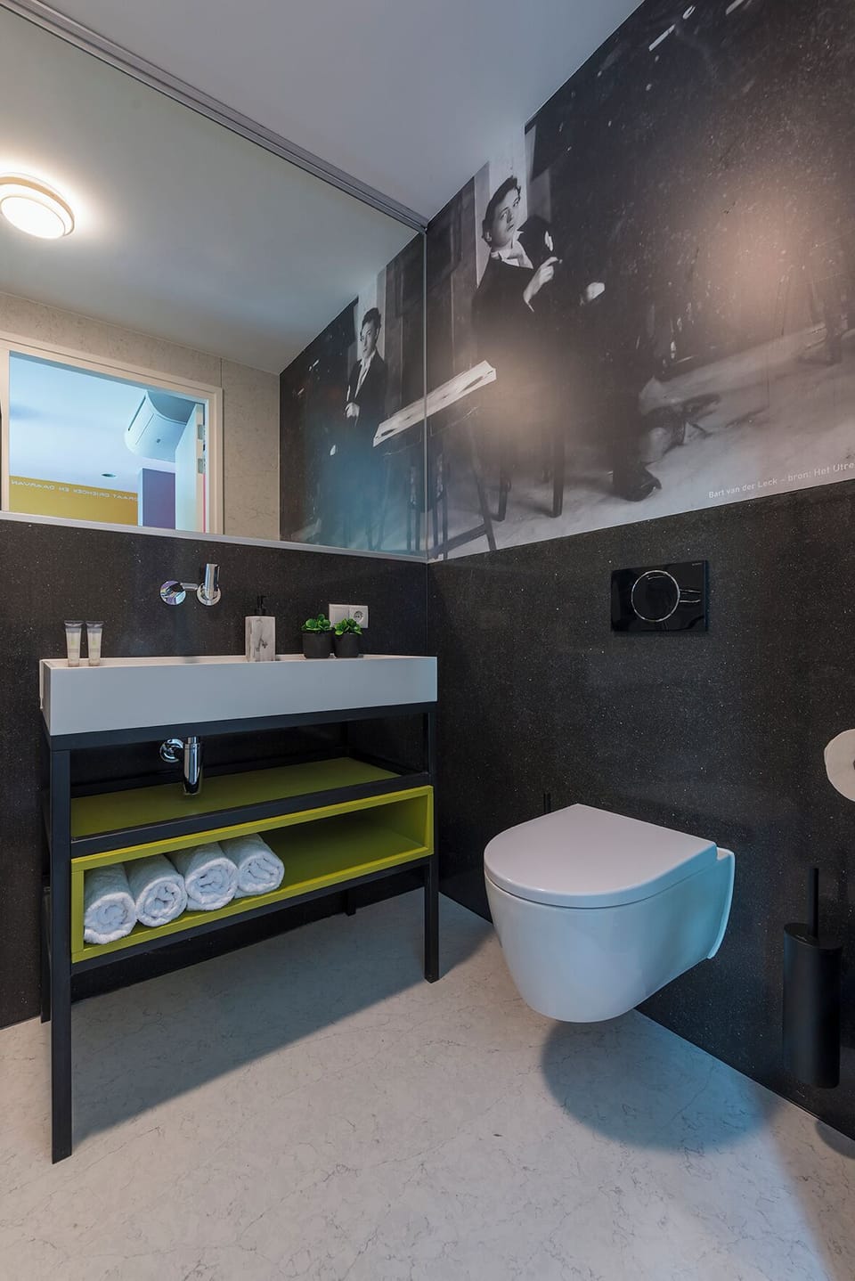 A stylish bathroom  that make every day feel like a spa experience.