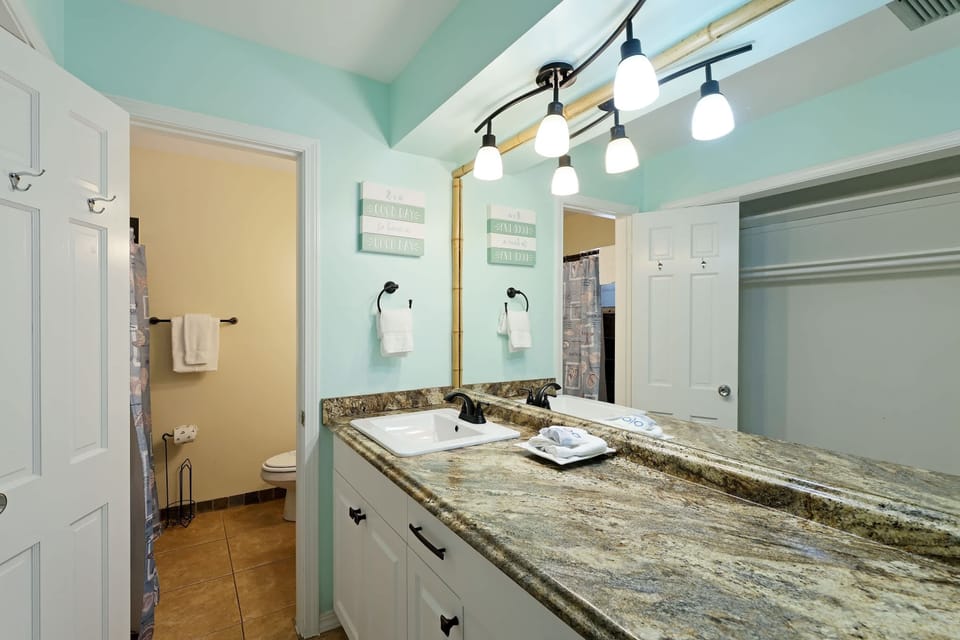 Primary Ensuite Bathroom