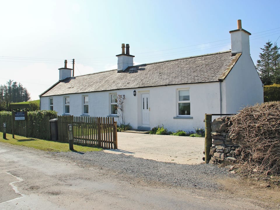 Exterior | Palmallet Cottage, Whithorn