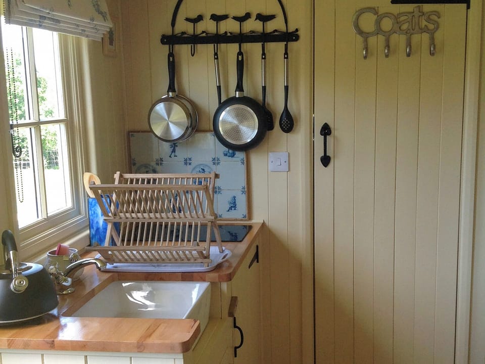 Kitchen area | Beeches Shepherd Hut, Harleston