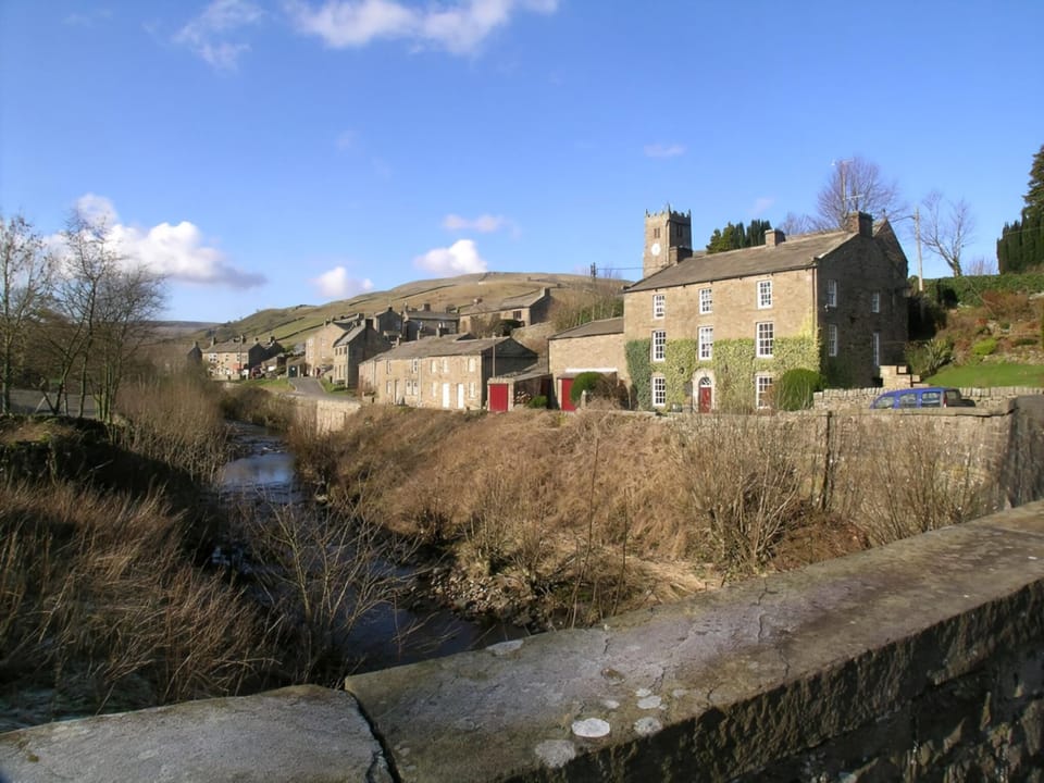 The peaceful Swaledale village of Muker | Arngill, Muker