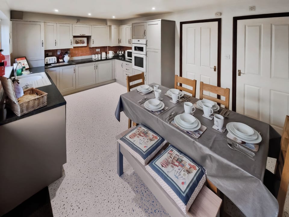 Light and airy dining space | The Pad, Whitby