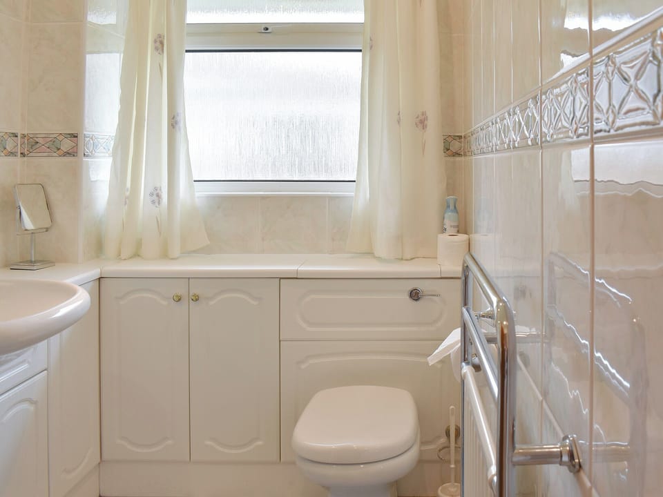 Shower room | The Willows, Brodick, Isle of Arran