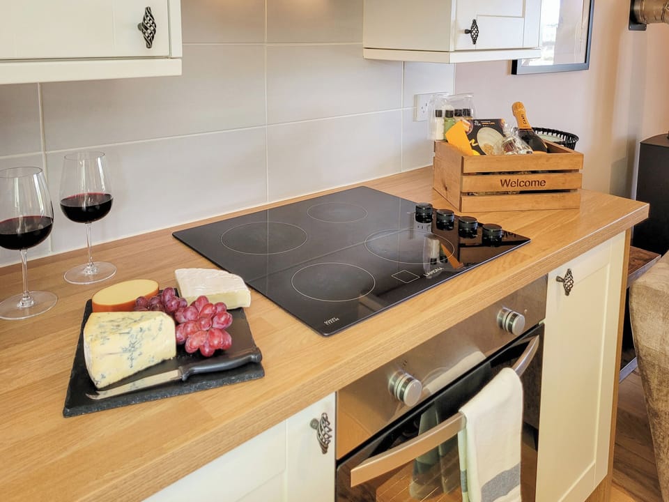 Kitchen area | Tawny Cottage, Wester Essendy near Blairgowrie