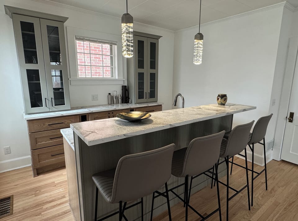 Wet bar