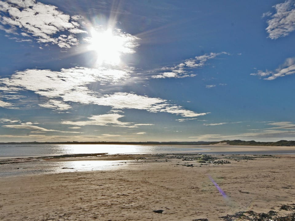 The Five Fishers, Beadnell
