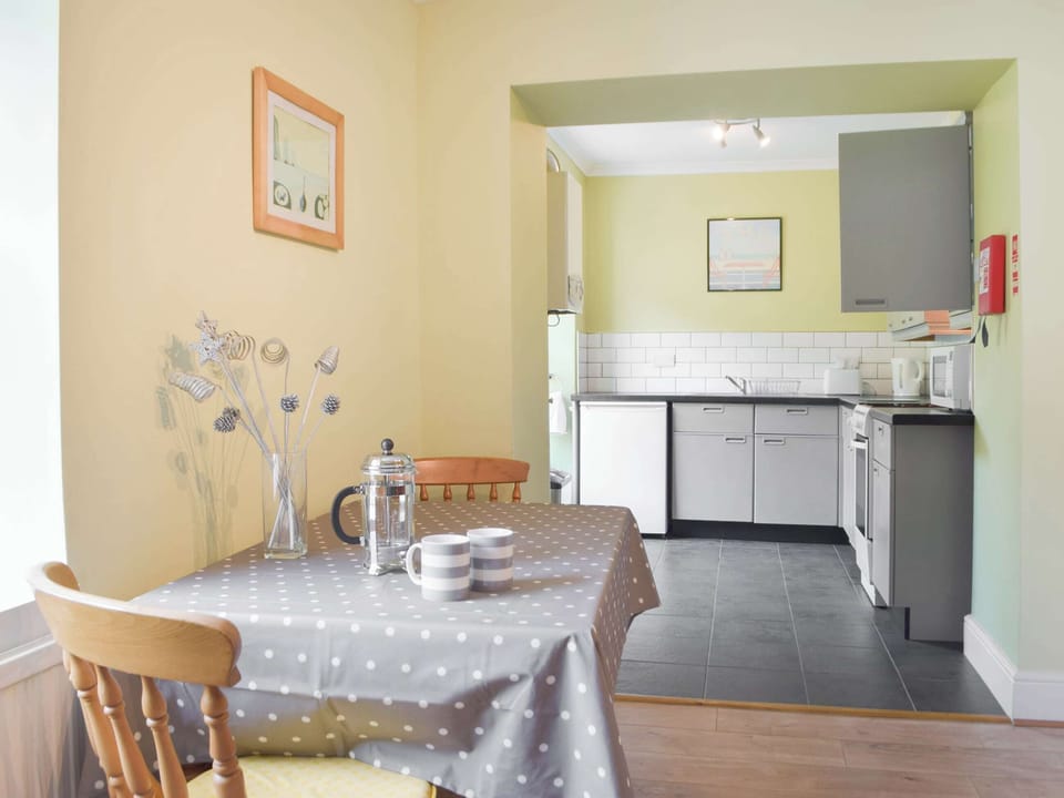 Dining Area | Lily of the Valley - Sannan Court, Llanfynydd