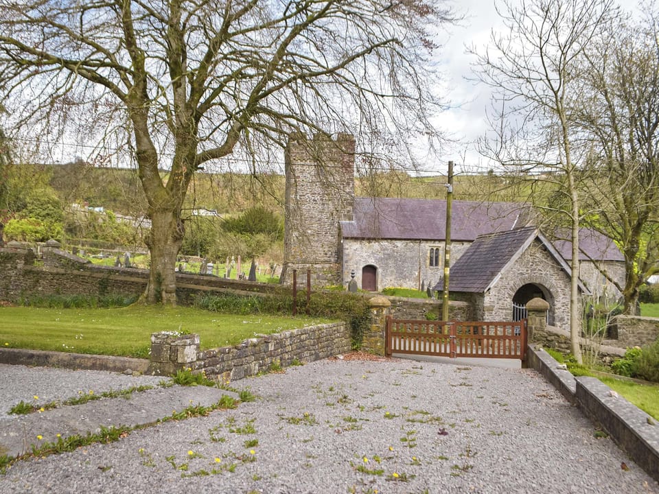 Exterior | Lily of the Valley - Sannan Court, Llanfynydd