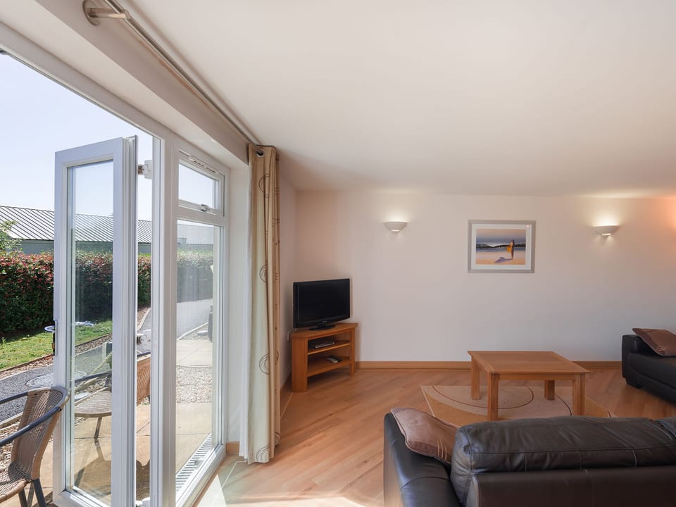 Living area | 2 Red Rock - Red Rock Apartments, Dawlish Warren