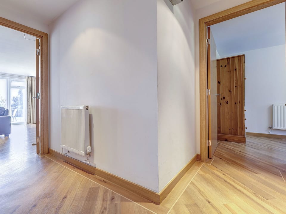 Hallway | 5 Red Rock - Red Rock Apartments, Dawlish Warren