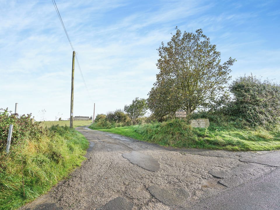 Surrounding area | Brookhouse Barns- Harebell - Brookhouse Barns, Whitby