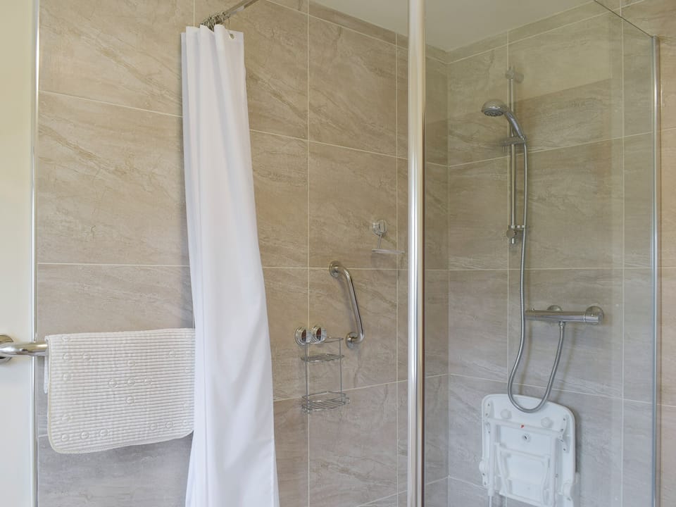 Stylish walk-in shower cubicle | Roe Cottage - Fallow House and Roe Cottage, Paythorne, near Skipton