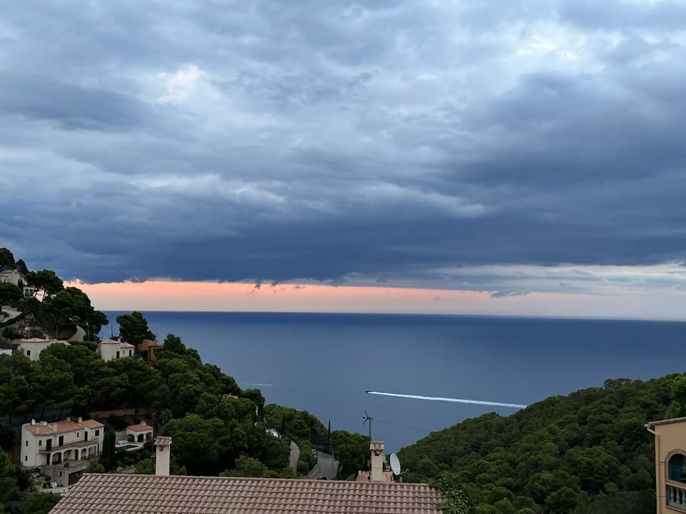 Beach/ocean view