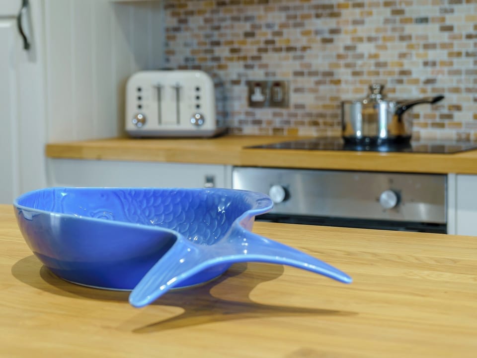 Kitchen | The Cornstore - Musselwick Farm, St Brides