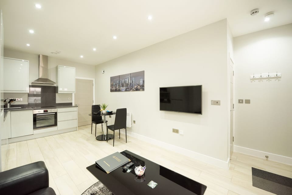 Dining Room/Kitchen