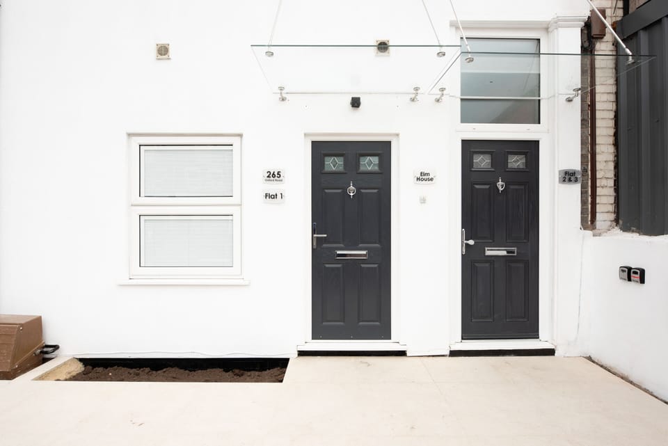 Front of Property Elm House