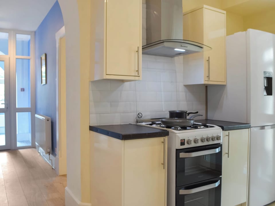 Kitchen | Shiloh - Sannan Court, Llanfynydd