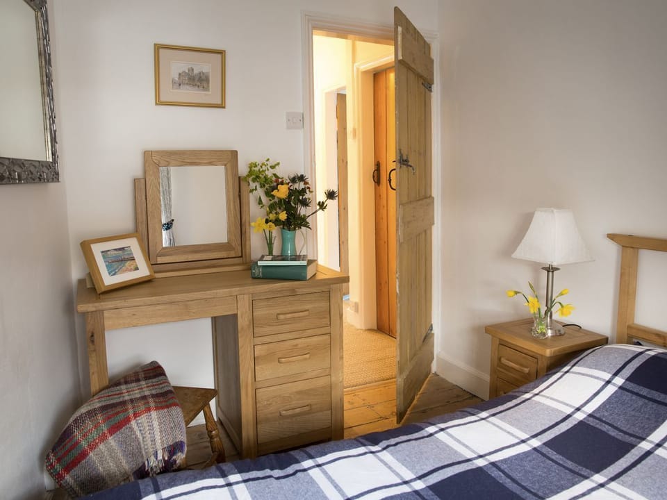 Double bedroom | Lumley Cottage, Thornton-le-Dale