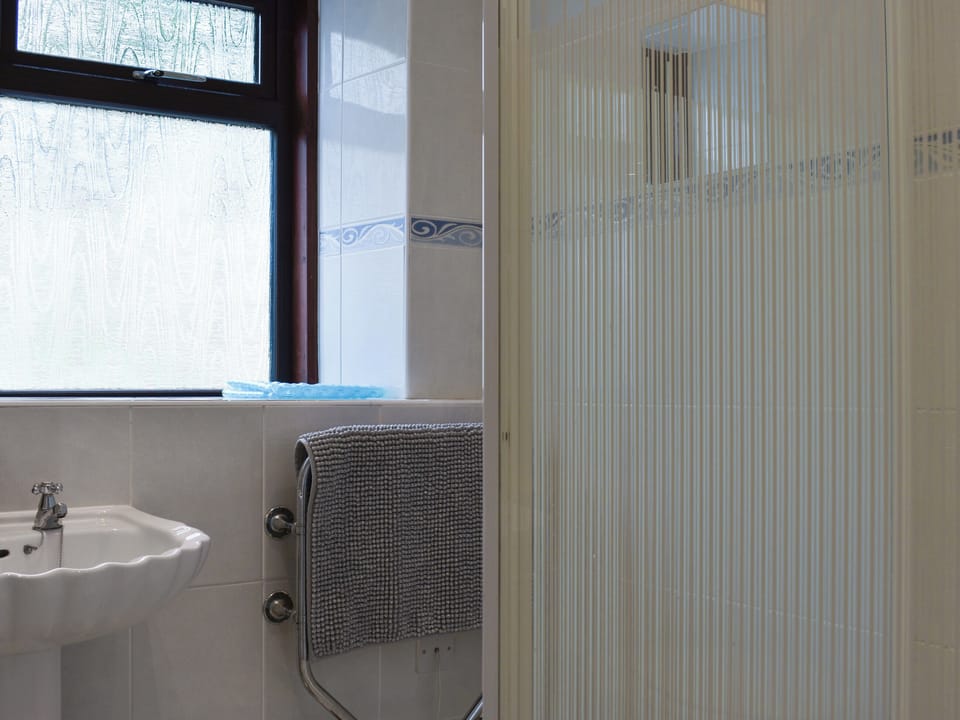 Shower room | Park House, Blackwaterfoot