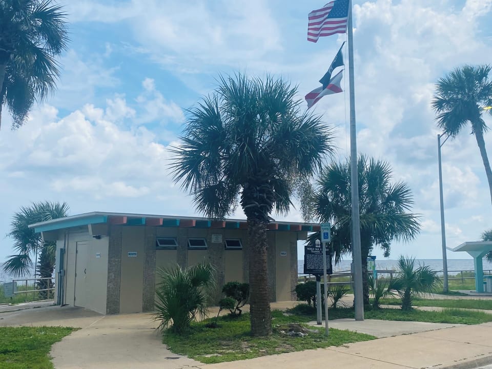 Restrooms, covered picnic tables, outdoor showers & grills @ Carrabelle Beach. 