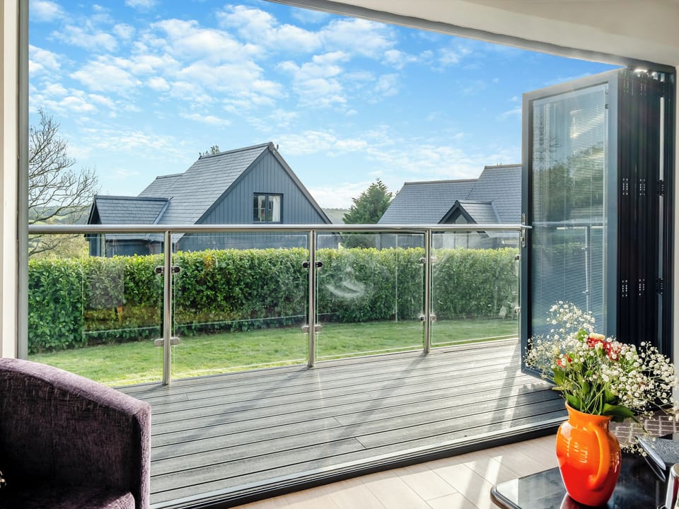 View | Fastnet - Fair Isle Holiday Cottages, Near Newport