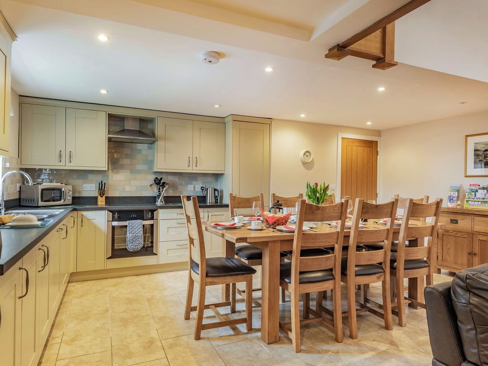 Kitchen | Y Beudy - Penrhyn Farm Cottages, Llanfwrog, near Holyhead
