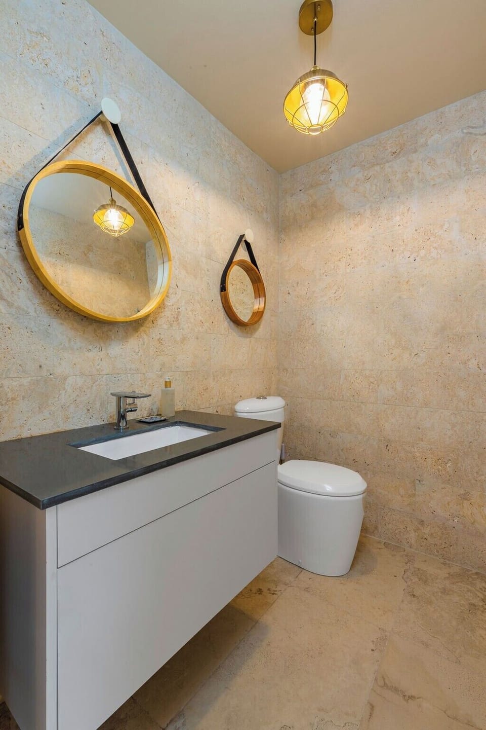 New Mediterranean Villa 5Bed/5Bath across-Marriott (20217)