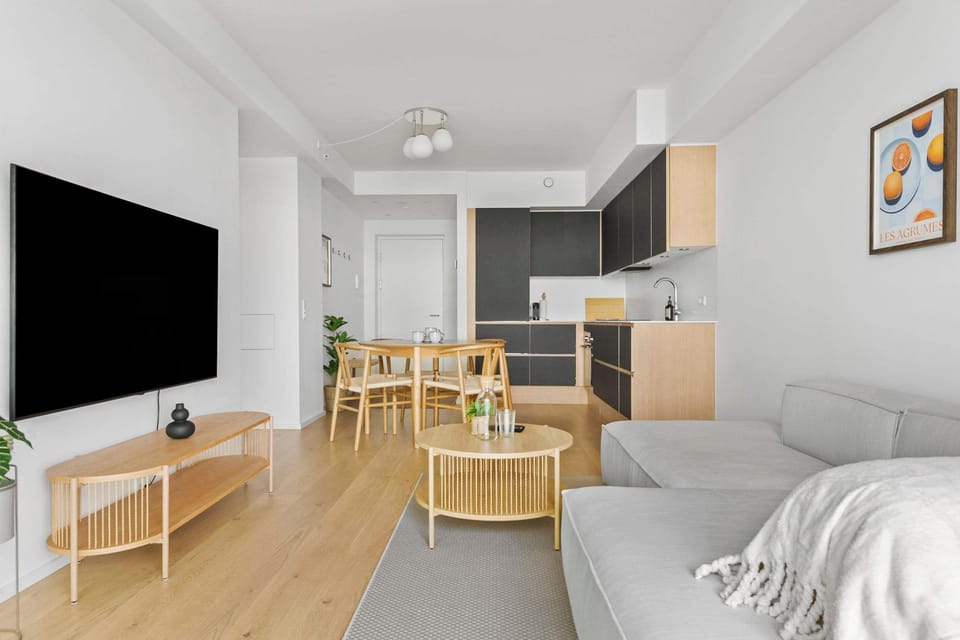 Living and dining area