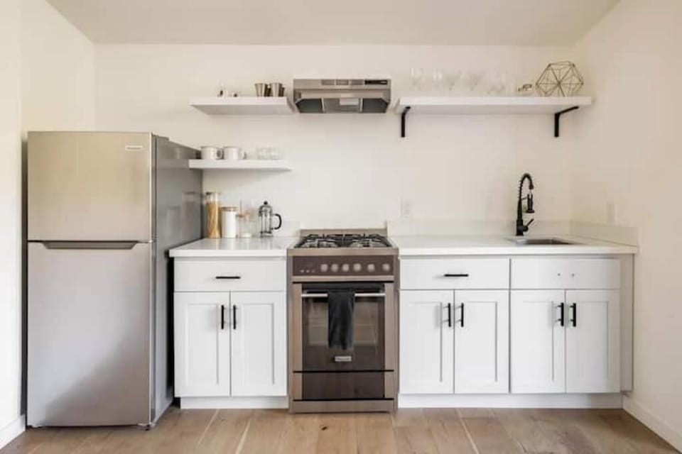 Newly remodeled kitchen stocked with all the essentials.