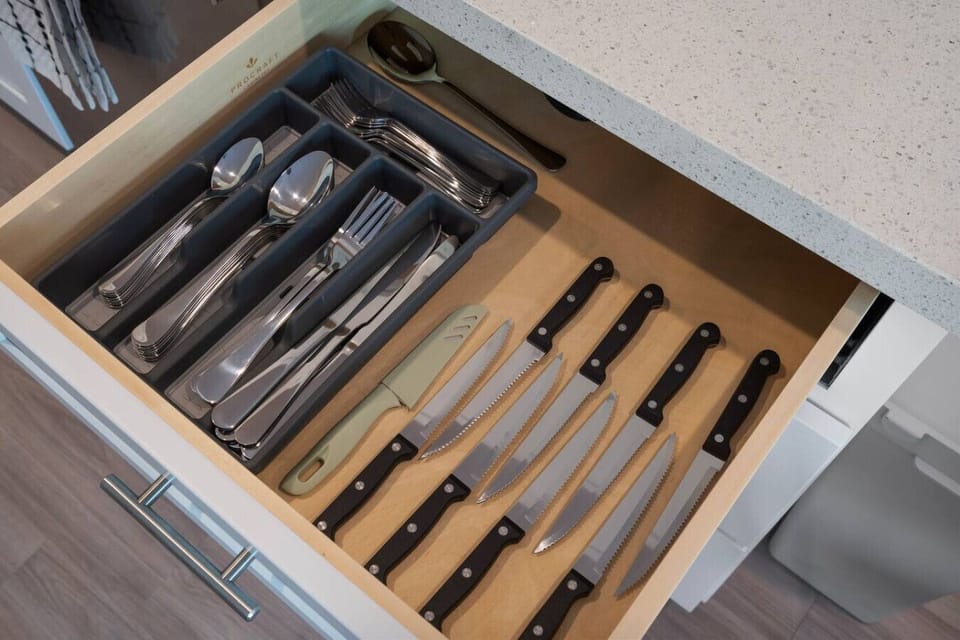 new knife set and cutlery