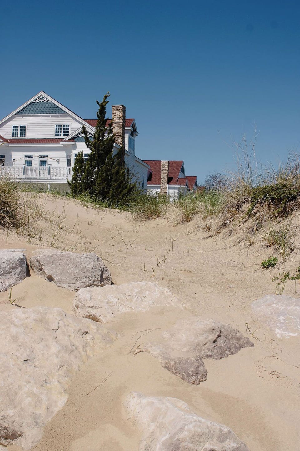 This unit is a beachfront facing unit