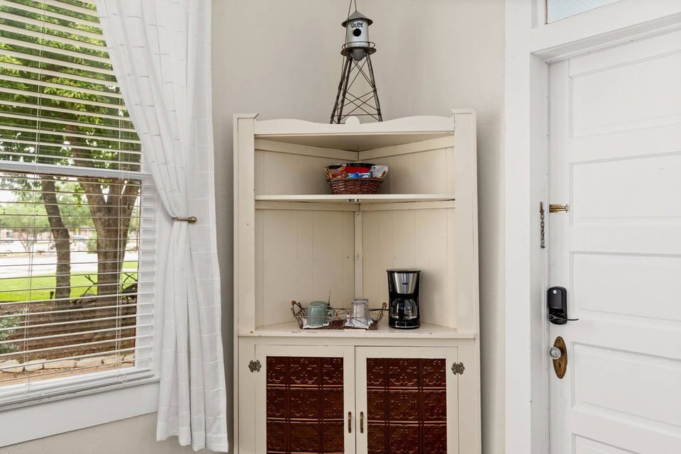 Make yourself at home in this king suite with a coffee maker, mini fridge, and microwave for your convenience.