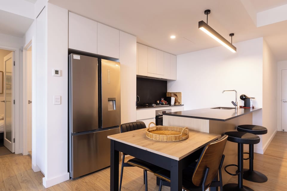 Full kitchen