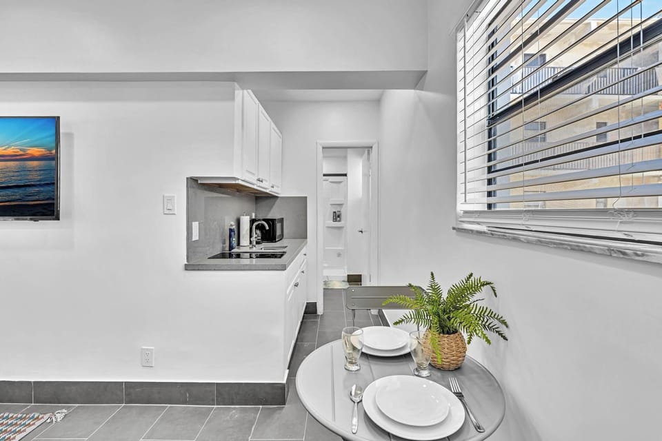 Kitchenette