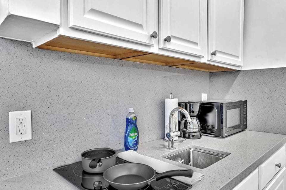 Kitchenette