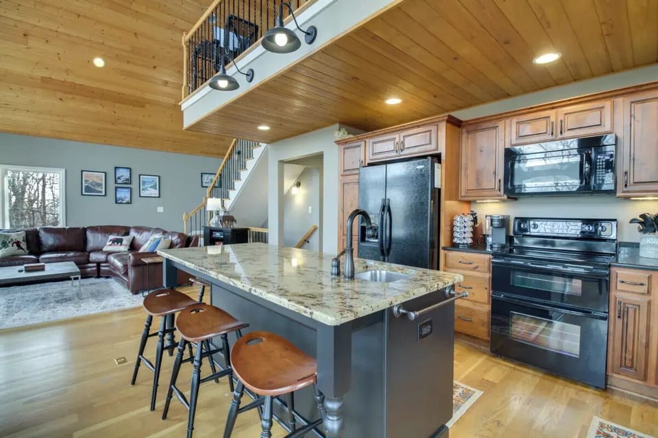 Kitchen bar seating