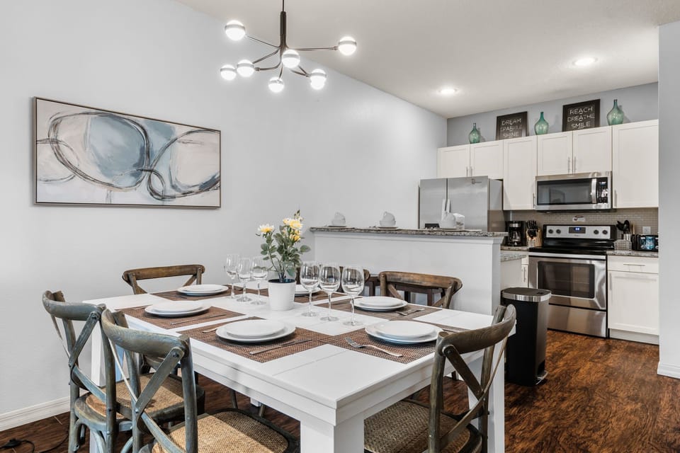 With ample space and capacity to accommodate 6 people