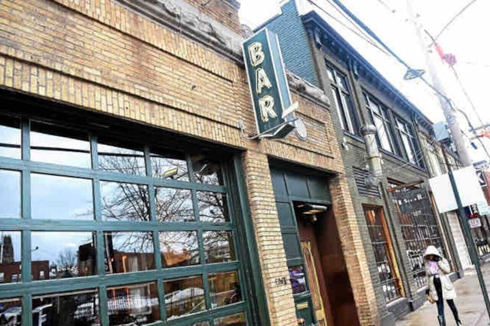 Walking distance to downtown New Haven, Yale & more