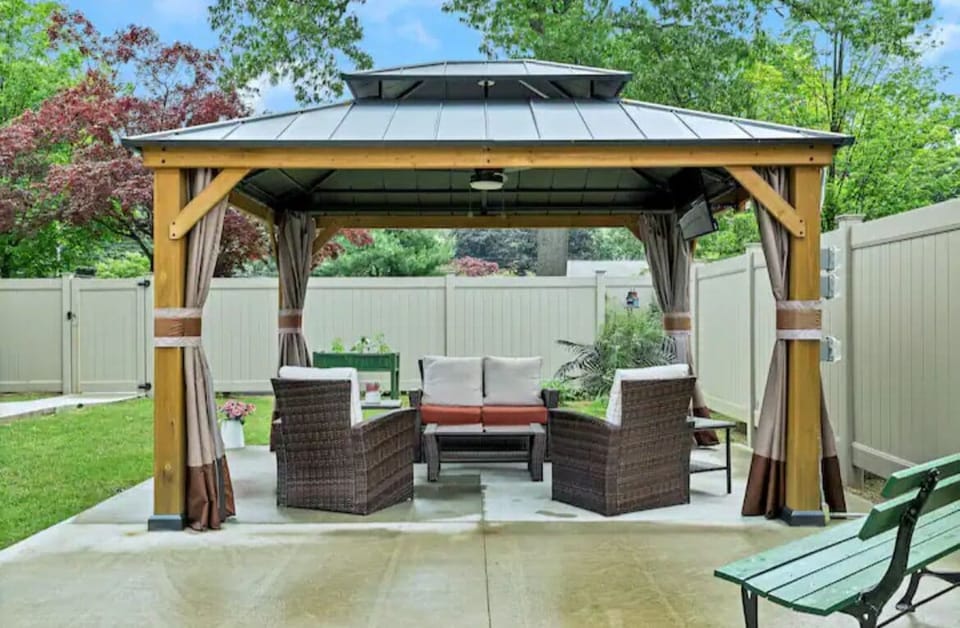 Gazebo