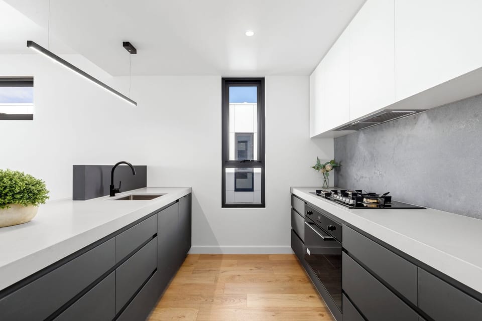 Kitchen (2)
